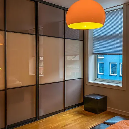 1 Bedroom Stunning In Apartamento