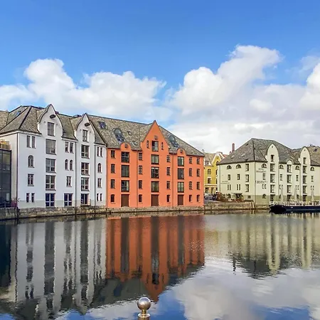 1 Bedroom Amazing In Apartment